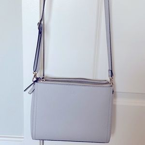 Lo & Sons crossbody bag